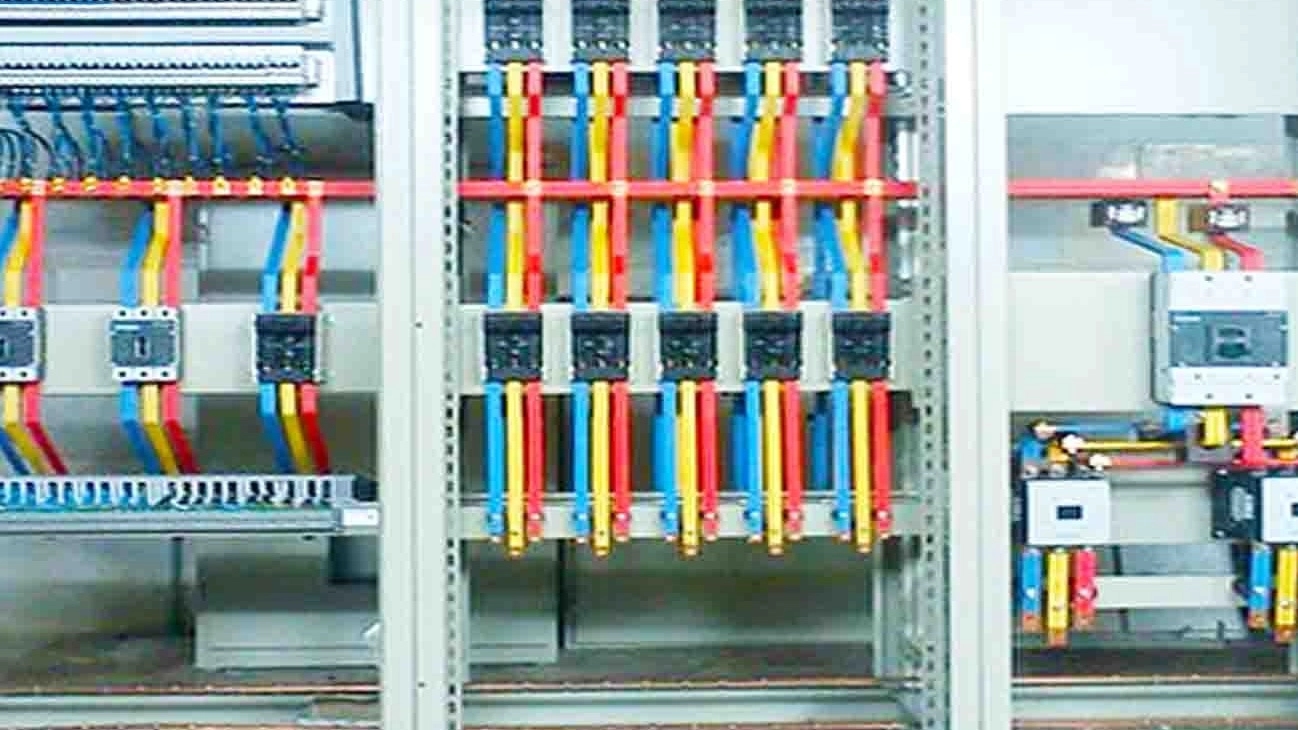 Projenizin ihtiyacına göre özel endüstriyel pano imalatı Projenizin ihtiyacına göre özel endüstriyel pano imalatı